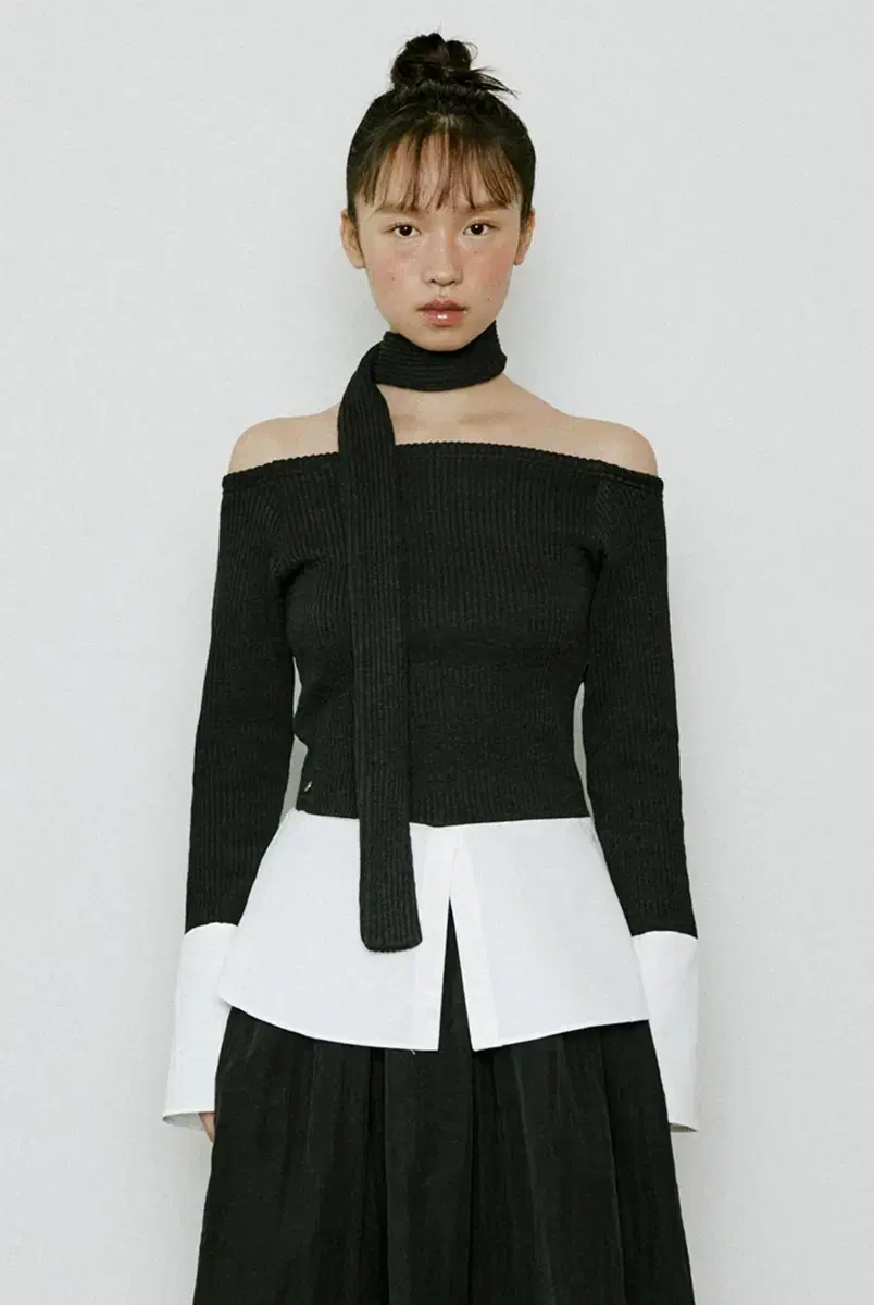 루시르주 layered shirt off shoulder top